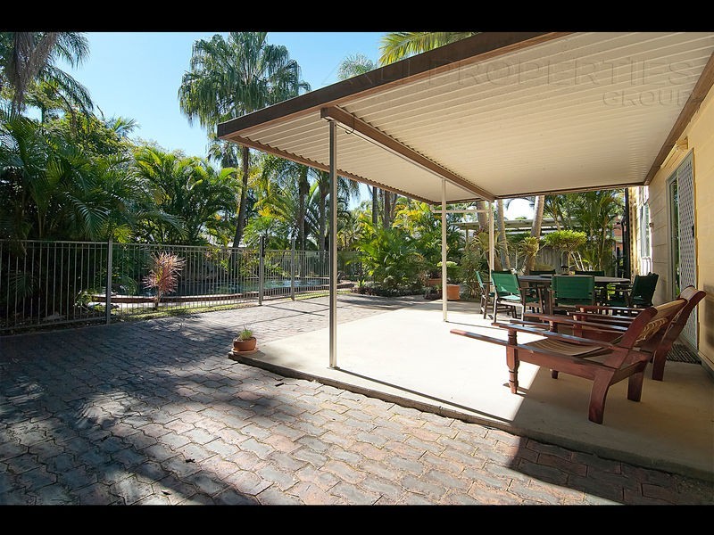4 RENELLE STREET, Marsden QLD 4132