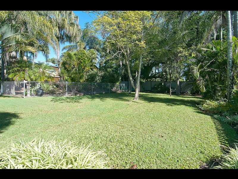 4 RENELLE STREET, Marsden QLD 4132