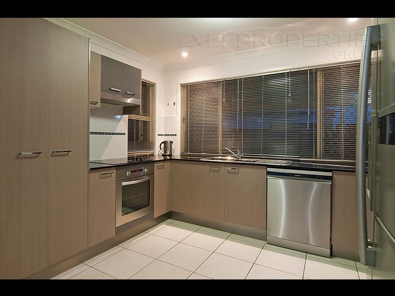 7 Aquatic St, Berrinba QLD 4117