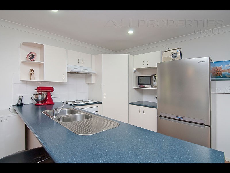 11 ZAC STREET, Marsden QLD 4132