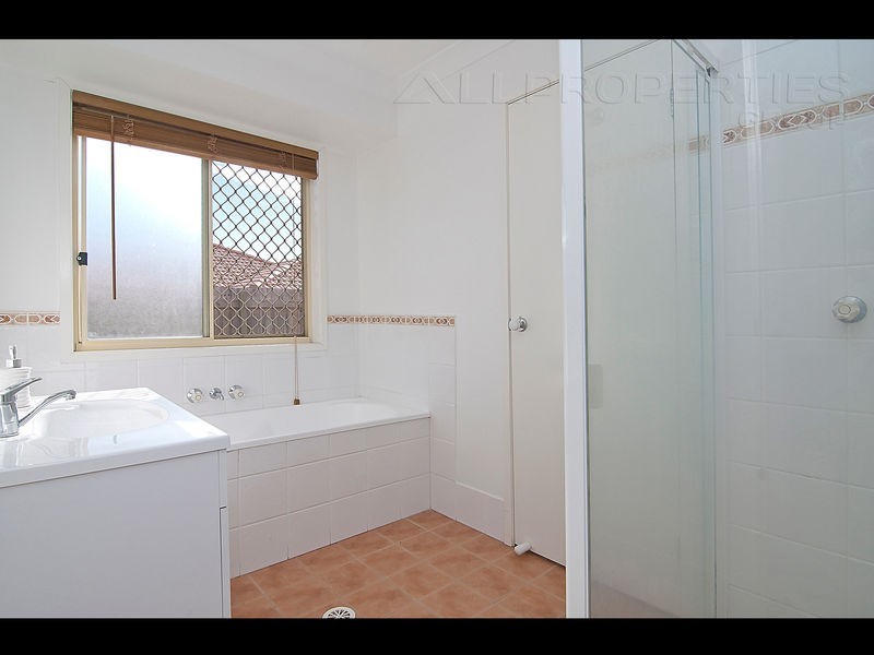 11 ZAC STREET, Marsden QLD 4132