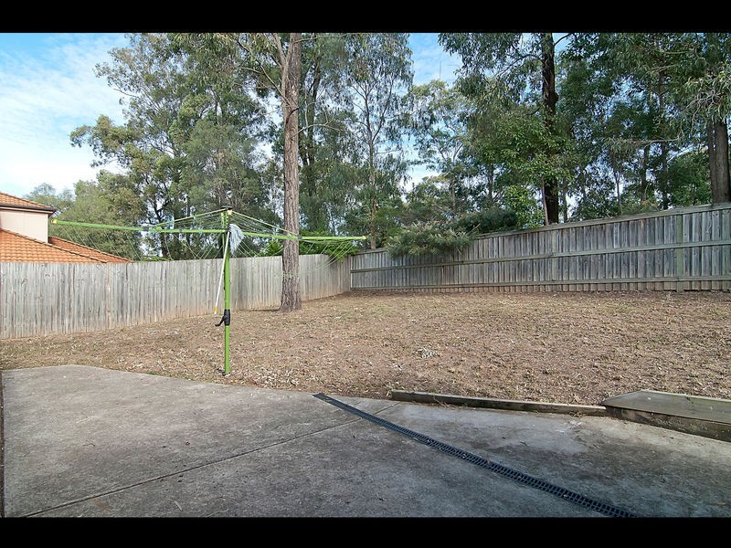 16 Windsor Place, Forest Lake QLD 4078