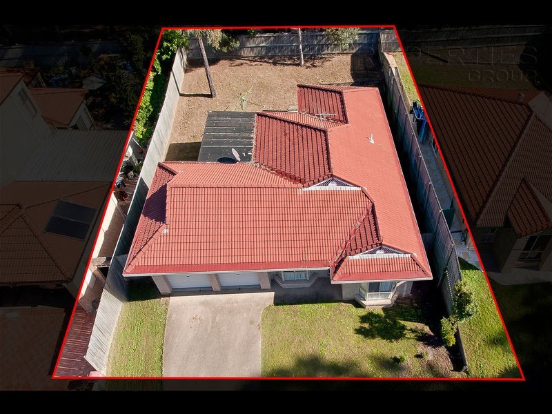 16 Windsor Place, Forest Lake QLD 4078