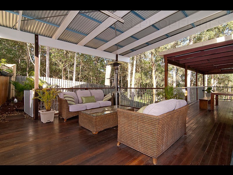 9 Wilpena Court, Springwood QLD 4127