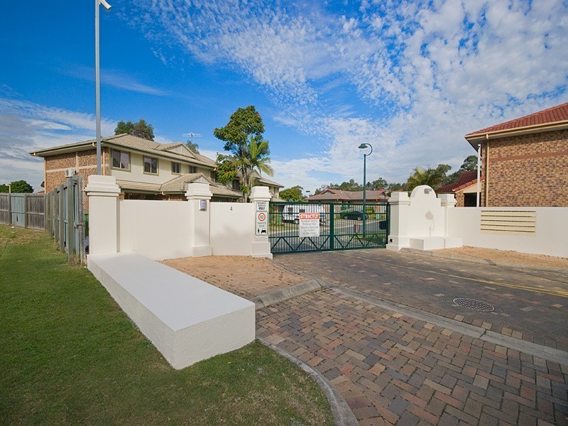 161/3 Bass St, Logan Central QLD 4114