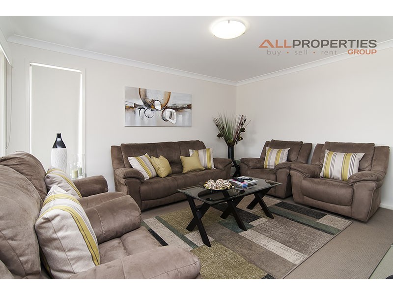 24 Aspen Street, Heathwood QLD 4110