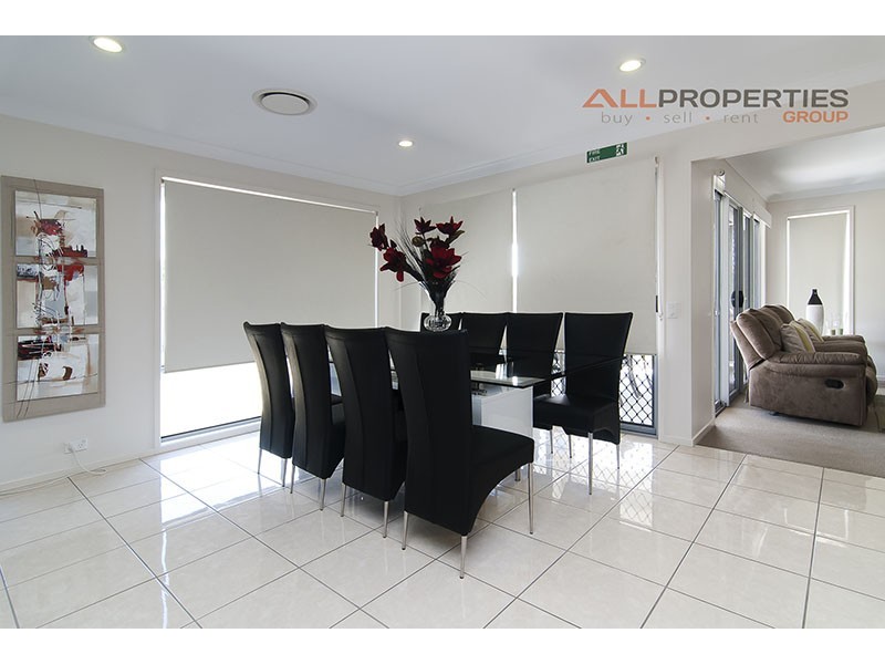 24 Aspen Street, Heathwood QLD 4110