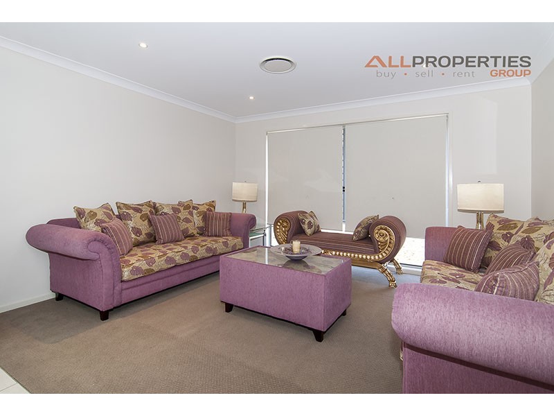 24 Aspen Street, Heathwood QLD 4110