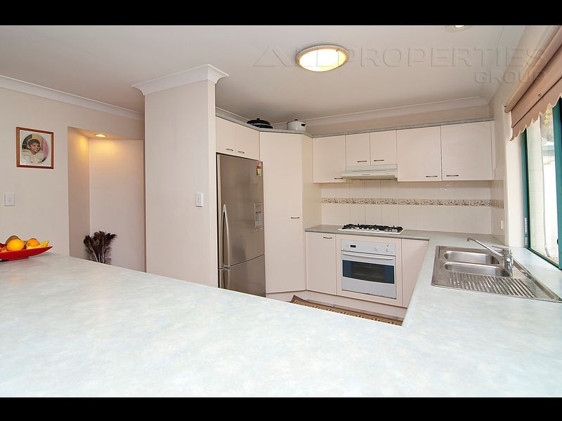 3 Sorbus Court, Calamvale QLD 4116