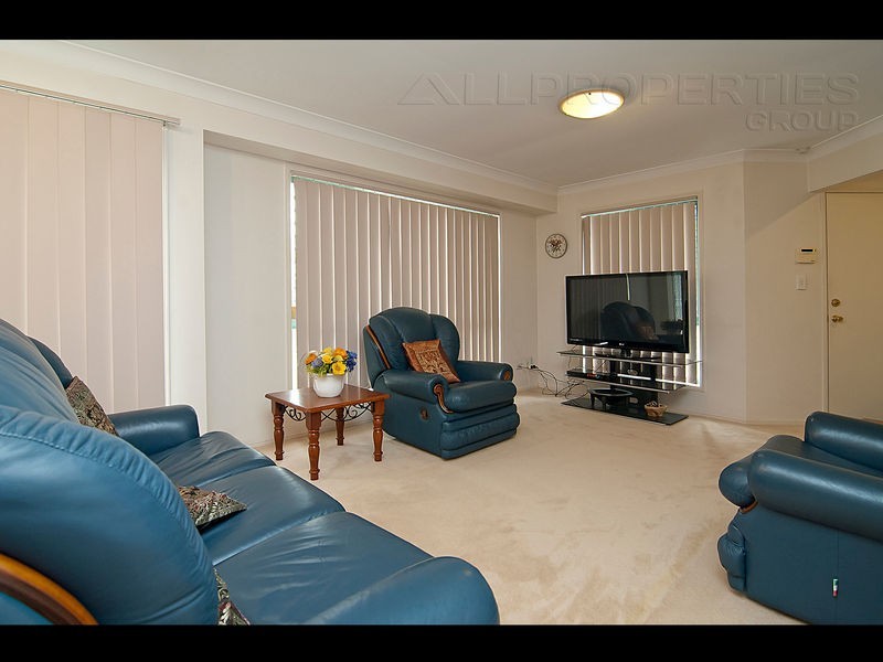 3 Sorbus Court, Calamvale QLD 4116