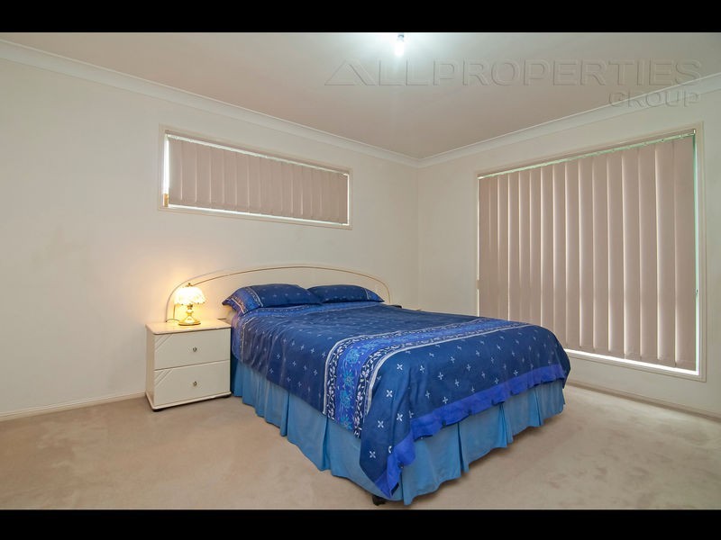 3 Sorbus Court, Calamvale QLD 4116