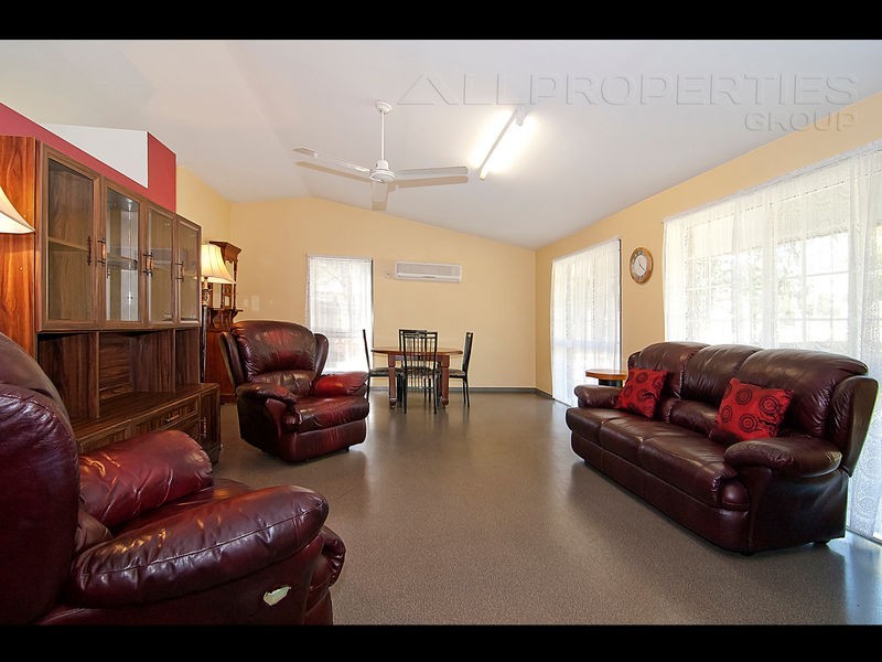 56 Cardwell Close, Munruben QLD 4125
