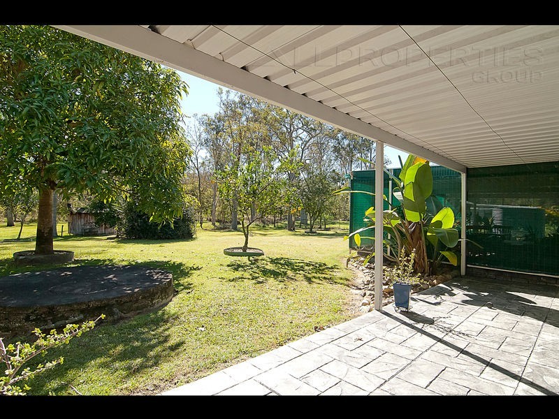 56 Cardwell Close, Munruben QLD 4125