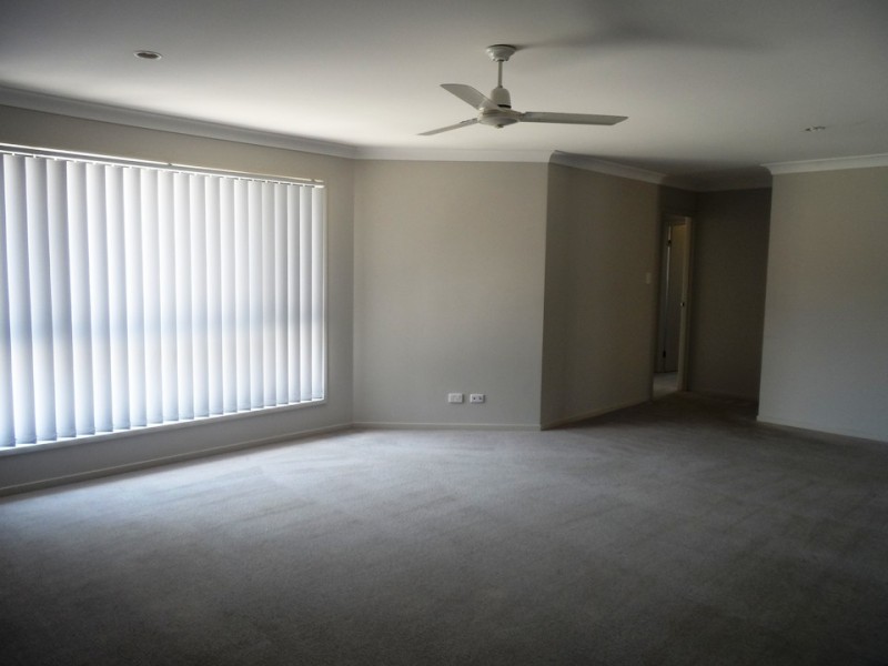 8 Oxley Place, Drewvale QLD 4116