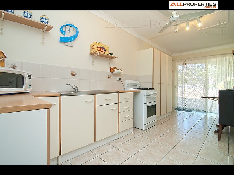 12 Tarragon Place, Forest Lake QLD 4078