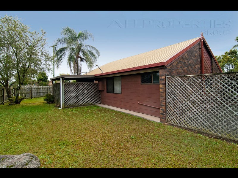 1 Clabon Street, Hillcrest QLD 4118