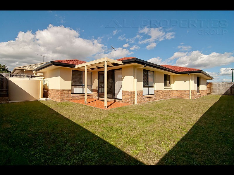 37 Dart Pl, Parkinson QLD 4115