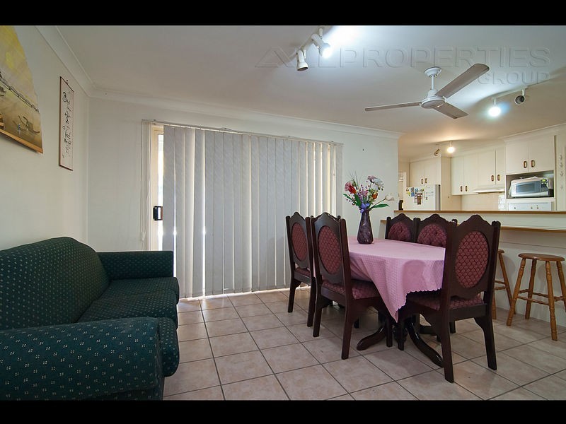 13 Blaxland Place, Forest Lake QLD 4078