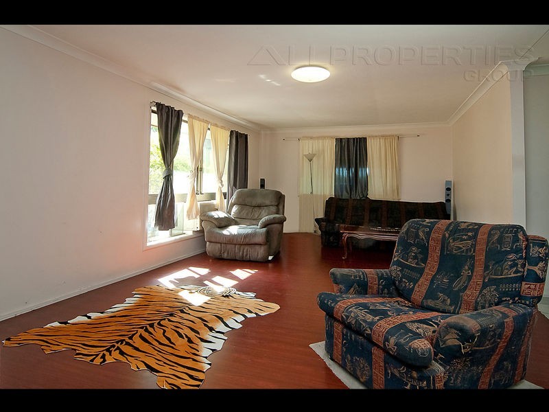 122 Collingwood Drive, Collingwood Park QLD 4301