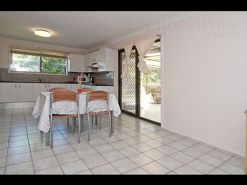 122 Collingwood Drive, Collingwood Park QLD 4301