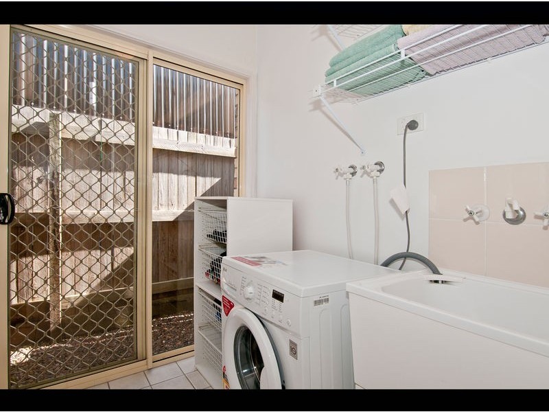 8 Solea Close, Forest Lake QLD 4078