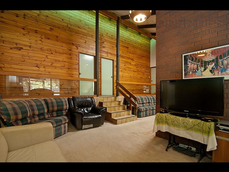 11 Pimpala Street, Loganlea QLD 4131