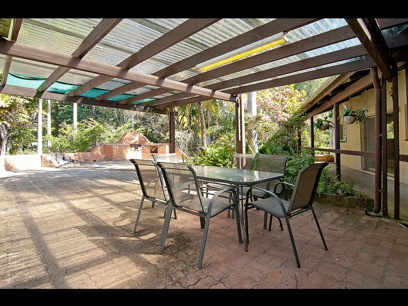 11 Pimpala Street, Loganlea QLD 4131