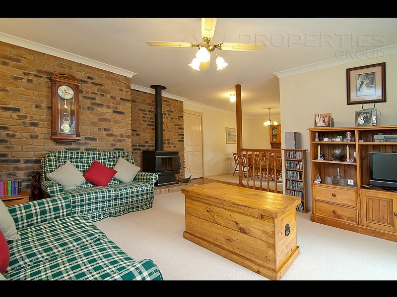 9-13 Coalstoun Court, Munruben QLD 4125