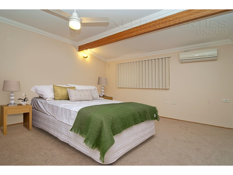 3 Young Court, Springwood QLD 4127