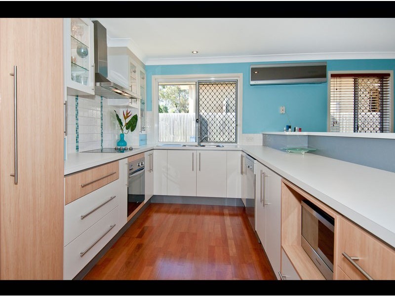 3 Gregory Close, Forest Lake QLD 4078