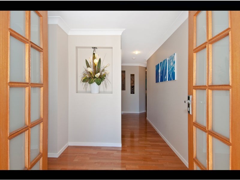 3 Gregory Close, Forest Lake QLD 4078