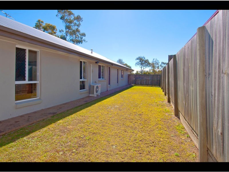 3 Gregory Close, Forest Lake QLD 4078