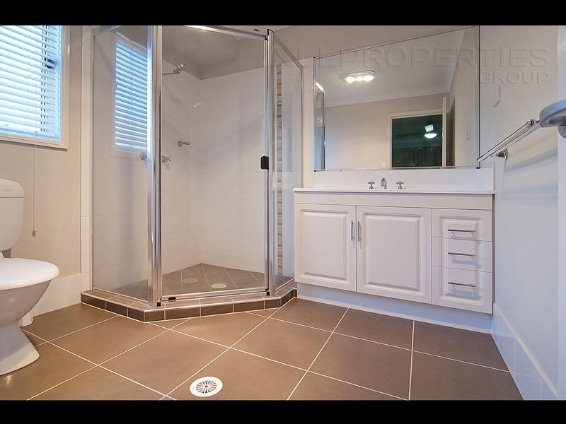 2 Timberline Way, Jimboomba QLD 4280