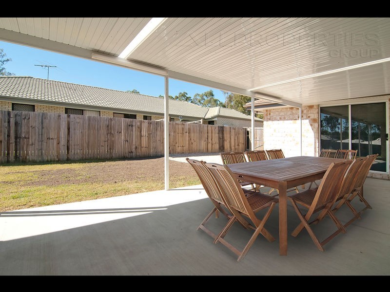 2 Timberline Way, Jimboomba QLD 4280