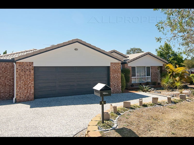 1 Juniper  St, Heathwood QLD 4110