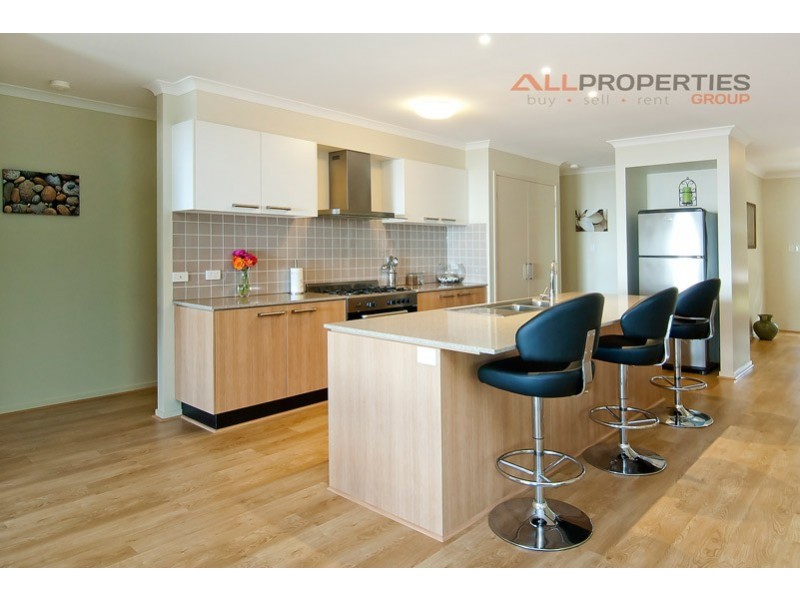 25 Stringybark Place, Heathwood QLD 4110
