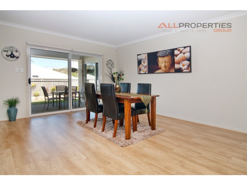 25 Stringybark Place, Heathwood QLD 4110