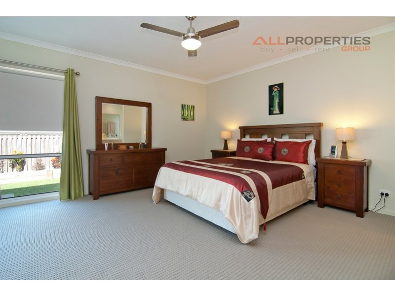 25 Stringybark Place, Heathwood QLD 4110