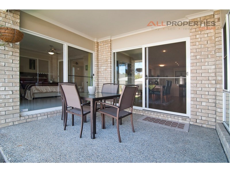 25 Stringybark Place, Heathwood QLD 4110