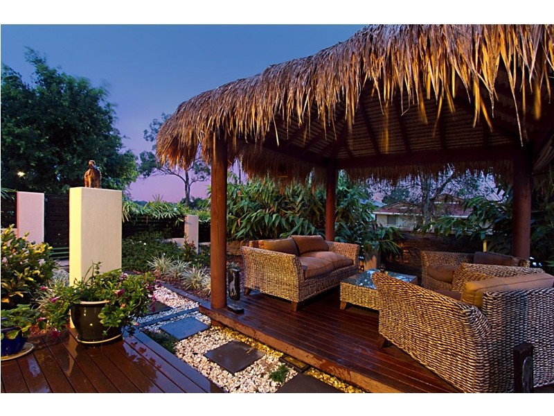 4 Cypress Street, Heathwood QLD 4110