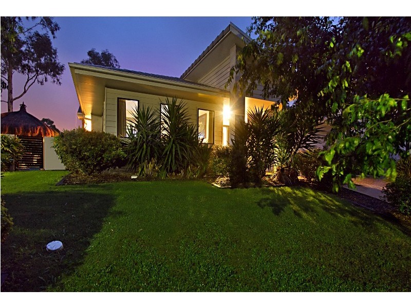 4 Cypress Street, Heathwood QLD 4110