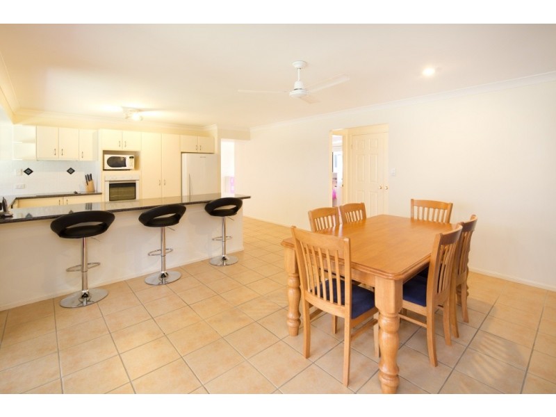 5 Lawson Place, Drewvale QLD 4116