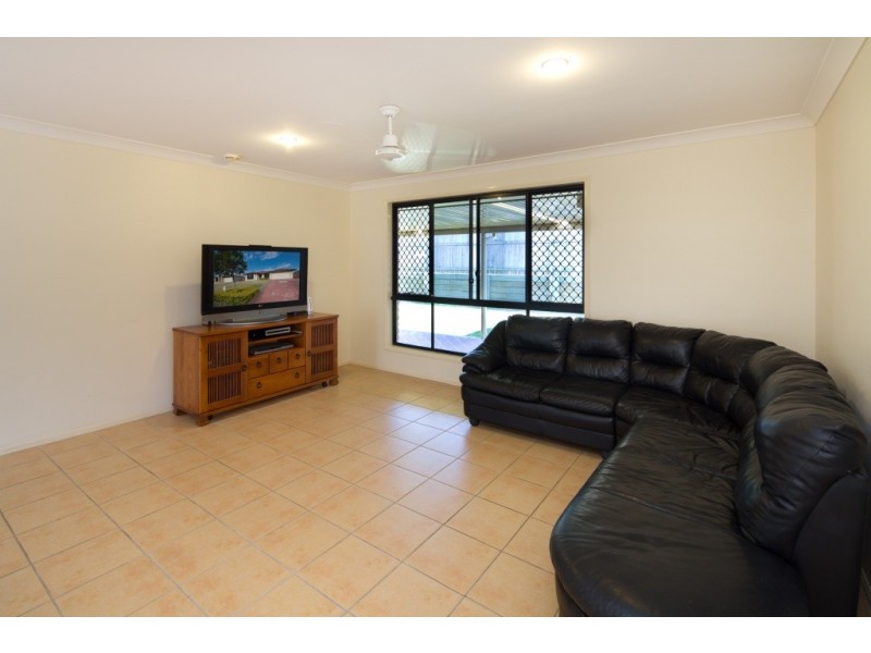 5 Lawson Place, Drewvale QLD 4116