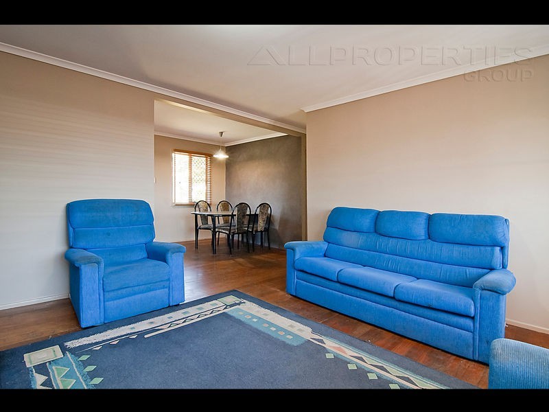 22 Ashton Street, Kingston QLD 4114