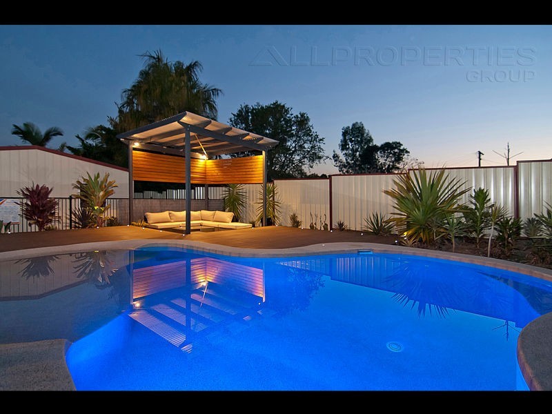178 Emerald Drive, Regents Park QLD 4118