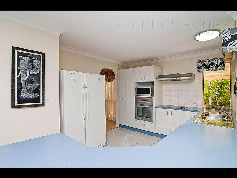 96 Greenhill Road, Munruben QLD 4125