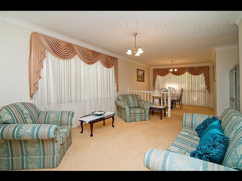 96 Greenhill Road, Munruben QLD 4125