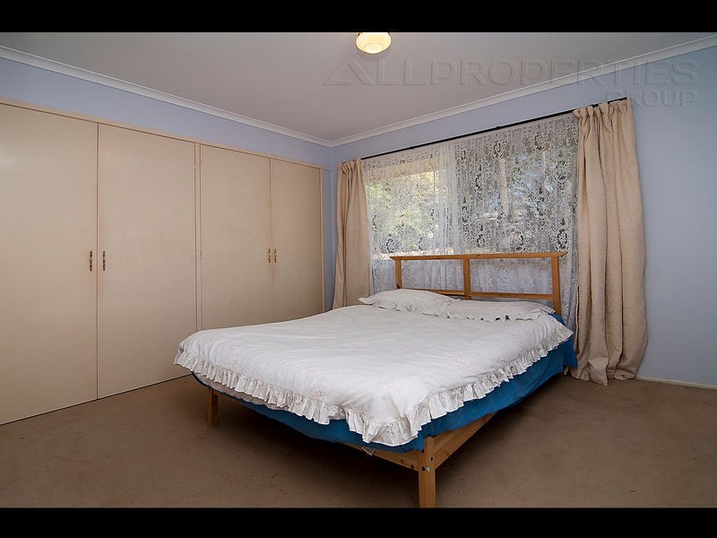 4 Pine Crescent, Browns Plains QLD 4118