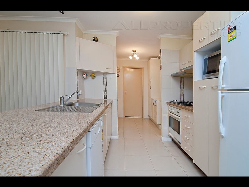 19 Murrumbidgee Street, Hillcrest QLD 4118