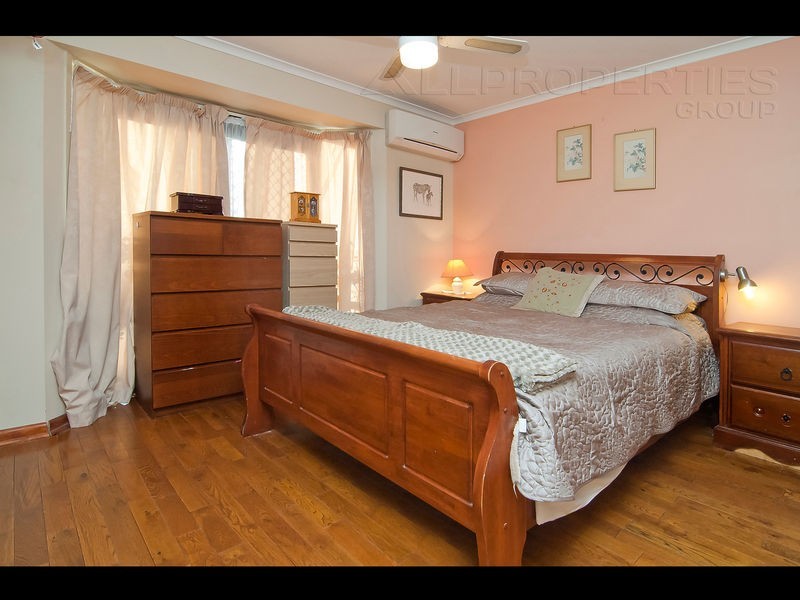 19 Murrumbidgee Street, Hillcrest QLD 4118